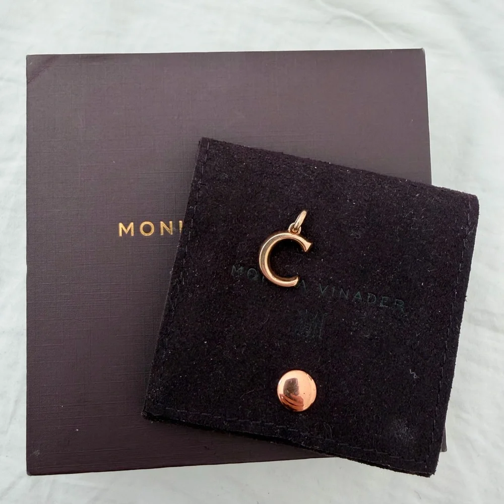 MONICA VINADER Rose Gold Vermeil C Initial Pendant - Picture 2 of 4